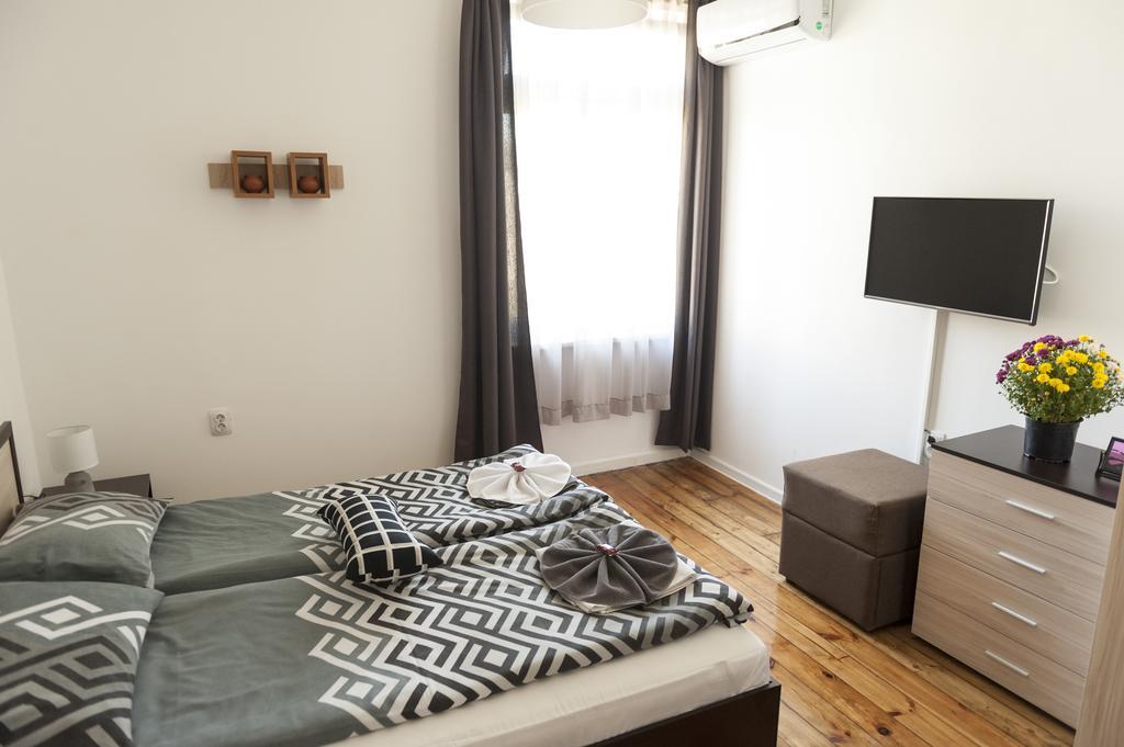 Graf Ignatiev - 3Br Apart Sofia Ngoại thất bức ảnh